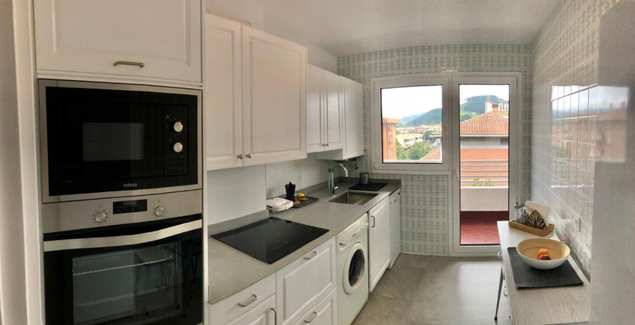 Piso Centrico Y Tranquilo En Gernika Apartment Exterior photo